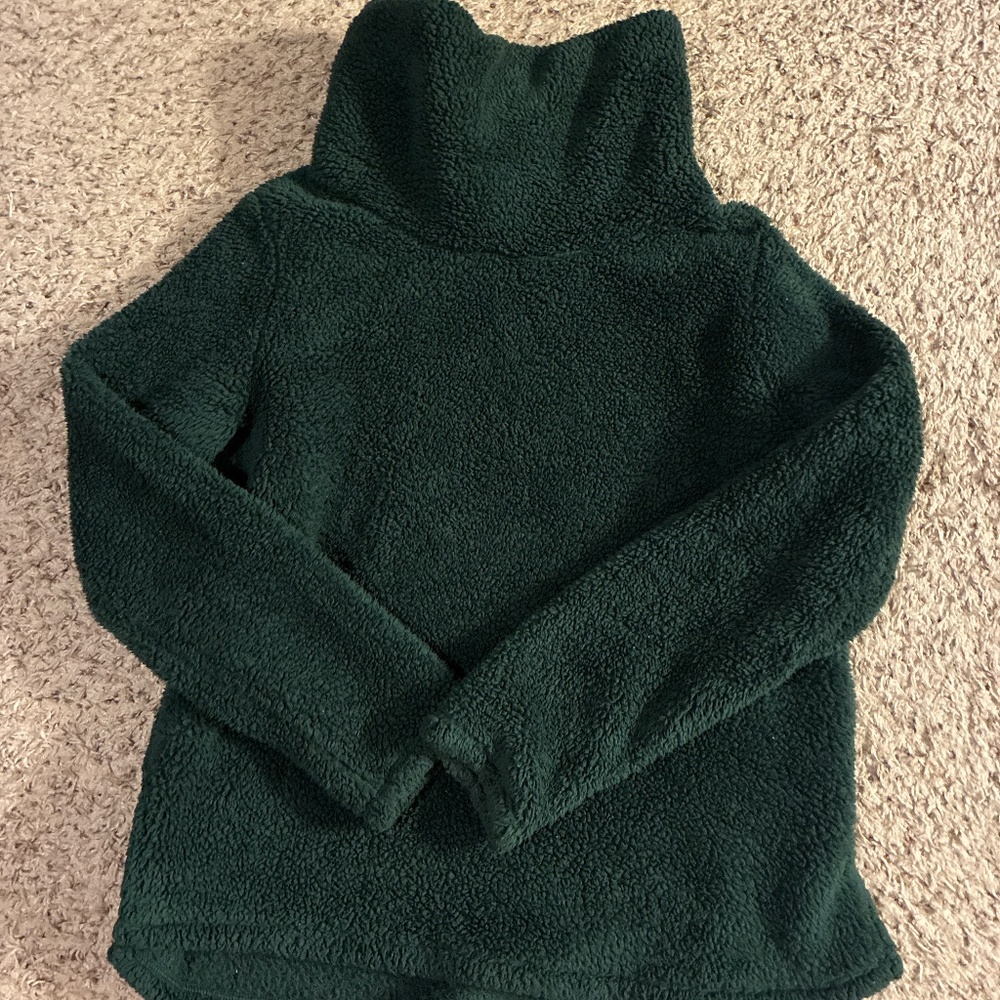 Zella cowl neck fleece, dark green, size medium
